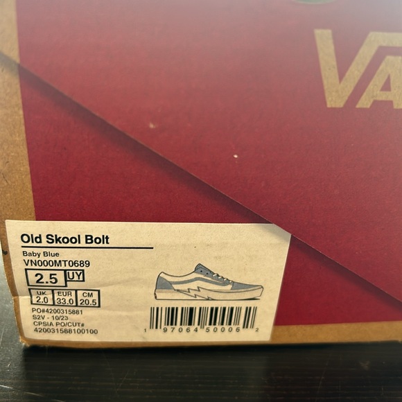 Kids Vans shoes, size 2.5. Old skool bolt. - Picture 8 of 8
